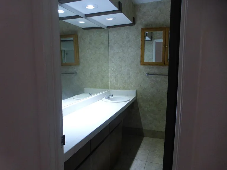 13418 Blossomheath Ln — Photo 8