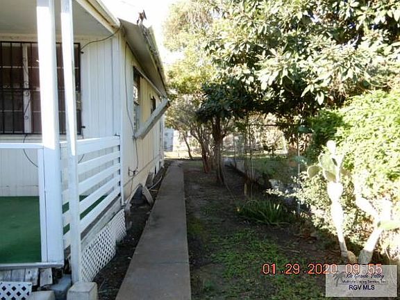 4th image of 1864 Wilson St