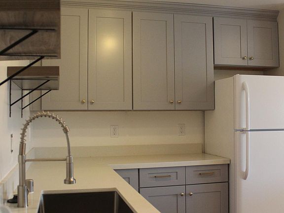 2nd image of 501 Granger Ter #4