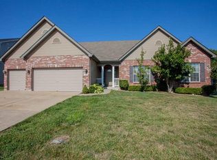 303 Hampton Ridge Dr, Wentzville, MO 63385