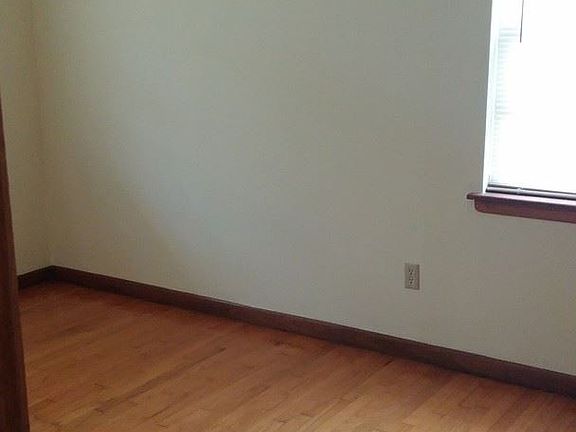 5th image of 5810 NW Liberty Ave