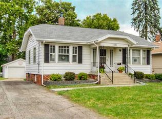 4231 Hickman Rd, Des Moines, IA 50310