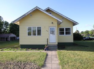 400 W Main St W, Cyrus, MN 56323