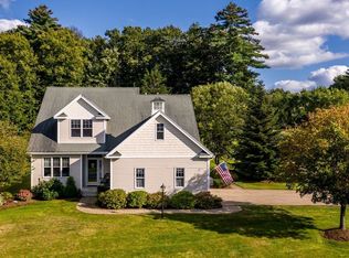 39 Tansy Ave, Stratham, NH 03885
