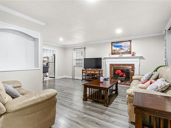 5th image of 508 Leitzel Ave