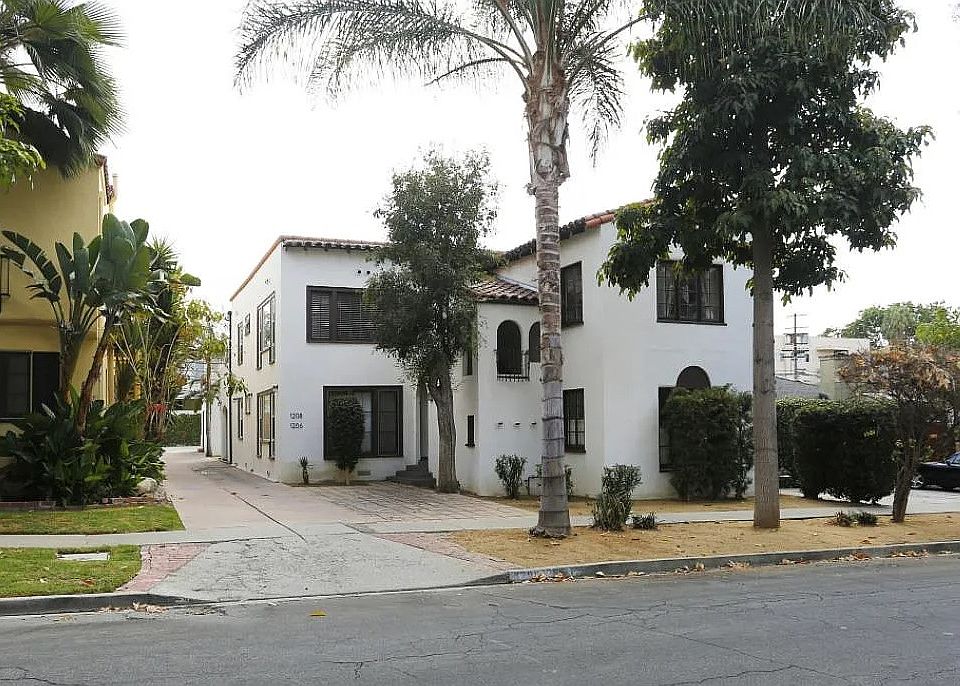 1st image of 1206 N Orange Grove Ave APT B