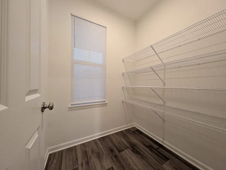 8246 Woodstar Dr — Photo 12