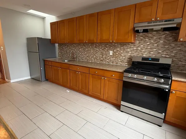 1667 Nostrand Avenue 2 image 2 of 10