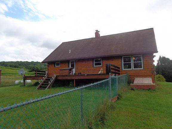 3rd image of 46 Parkview Dr