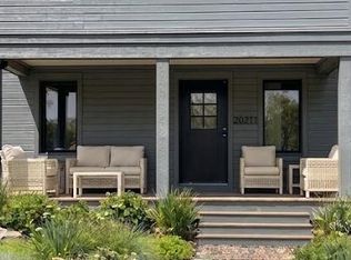 2321 Greenway Trl, Ann Arbor, MI 48104