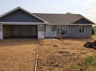 404 Garfield St, Dresser, WI 54009