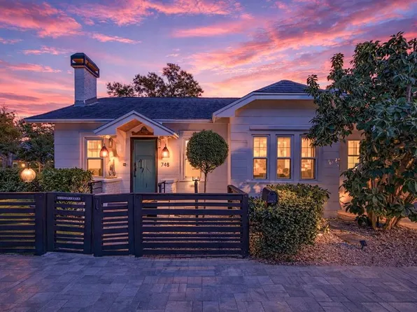 748 32nd Ave N, Saint Petersburg, FL 33704