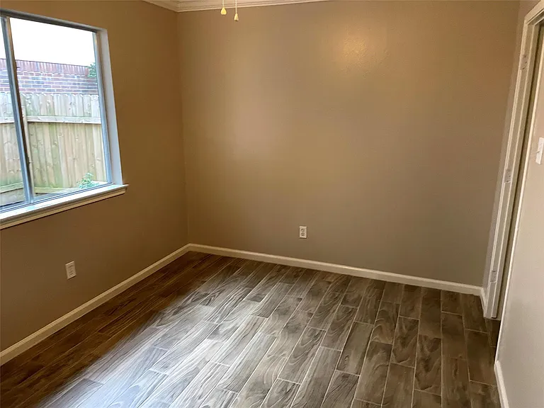 21747 Deep Pines Dr — Photo 8