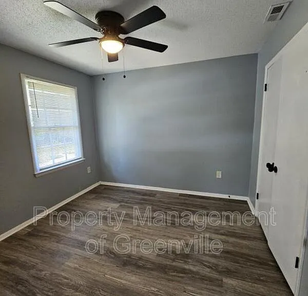 6526 White Horse Rd #1B — Photo 12