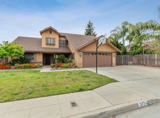 3724 Sunnyside Ave, Clovis, CA 93611