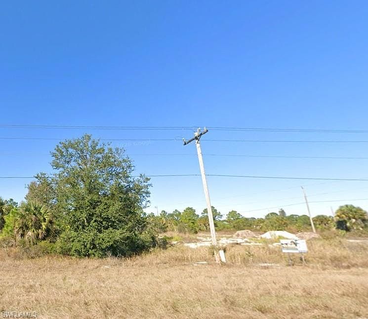 1st image of 1011 Bell BLVD S