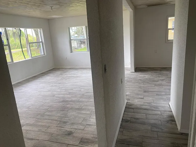 122 Twin Lake Blvd — Photo 5
