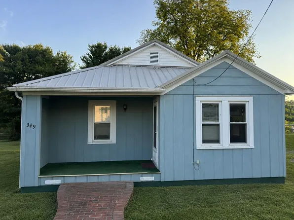 349 Valleyview St, North Tazewell, VA 24630