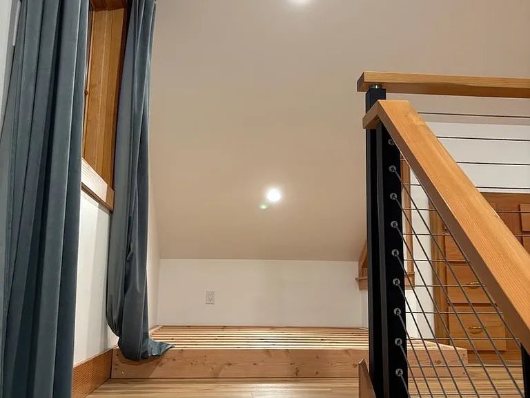417 W Story St — Photo 10