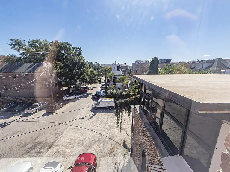 350 King St #STREET307 — Photo 13