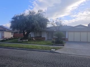 5966 E Illinois Ave, Fresno, CA 93727