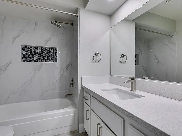 91 Trevor Dr — Photo 31