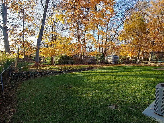 4th image of 1813 Kingsway Ct