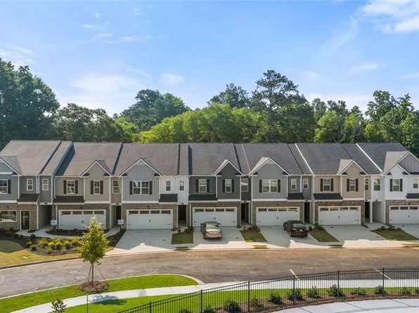 1315 Aura Lane Dr, Lawrenceville, GA 30045