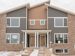 9307 Silicon Pr, Verona, WI 53593