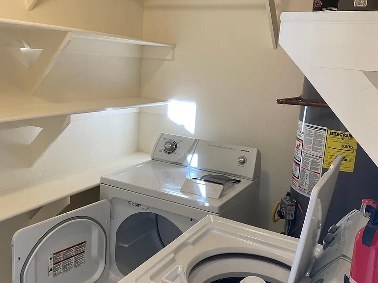 354 W Hollamon St #D — Photo 26