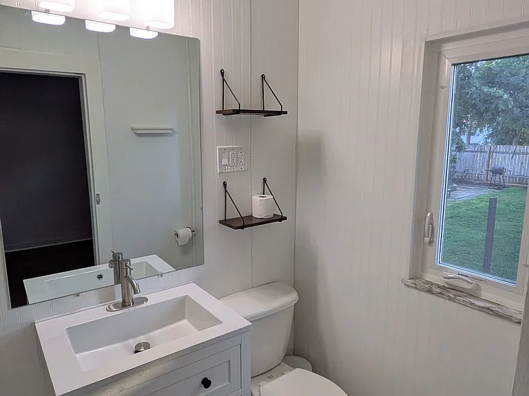 Fully Updated Bathroom