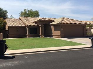 6341 E Roland St, Mesa, AZ 85215