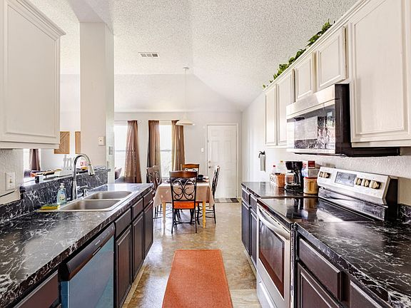 4th image of 8116 Shoshoni Dr #Id1261398p