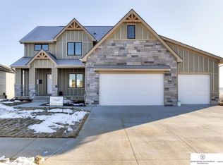 4827 N 183rd St, Elkhorn, NE 68022