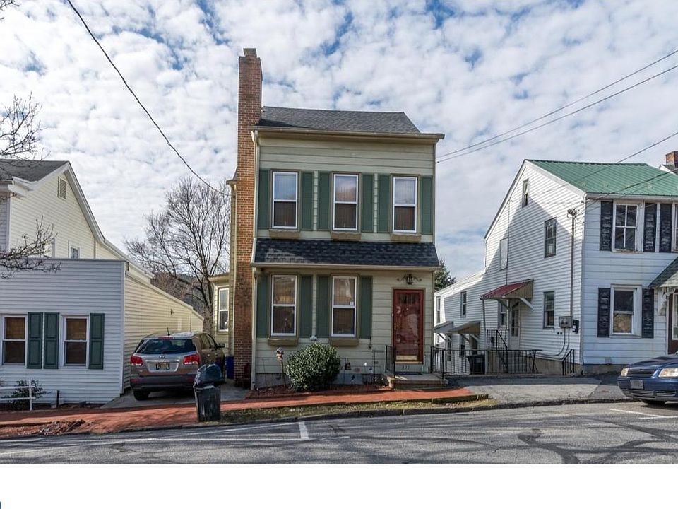 1st image of 322 Saint John St