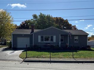 39 York Dr, Coventry, RI 02816
