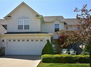 754 Wildberry Cir, Avon Lake, OH
