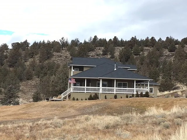 11427 Hill Rd photo 1