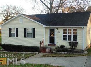 334 Lagrange St, Grantville, GA 30220