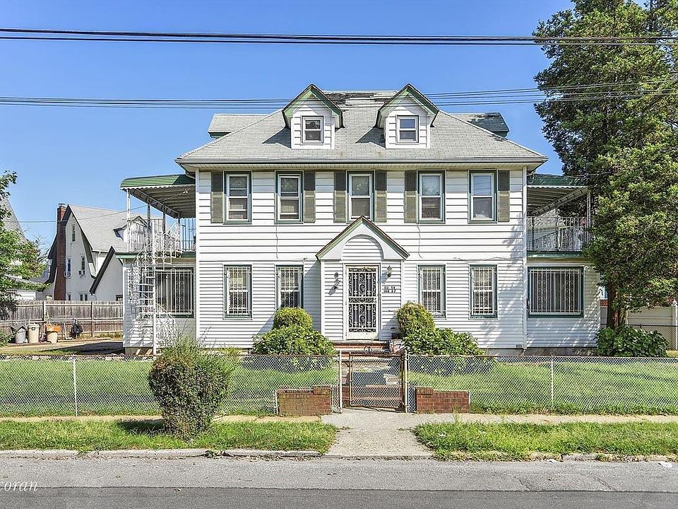 1st image of 18837 Murdock Ave