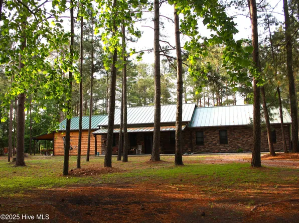 970 E Waterway Drive, Belhaven, NC 27810