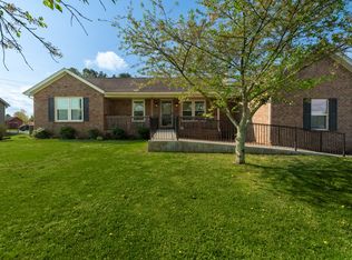 1921 Thompson Rd, Murfreesboro, TN 37128