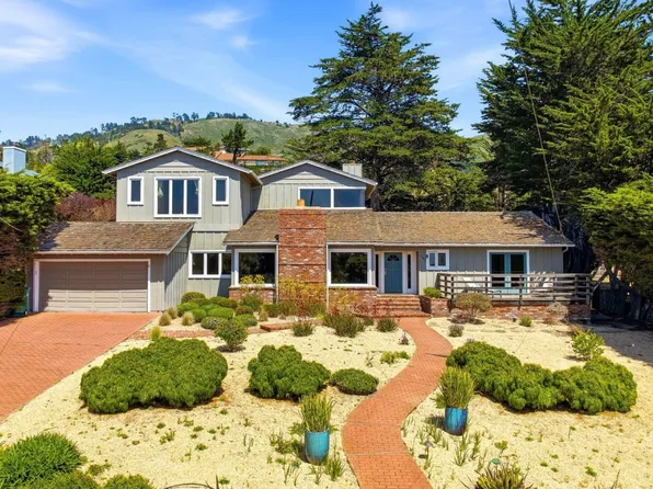 142 Carmel Riviera Dr, Carmel, CA 93923
