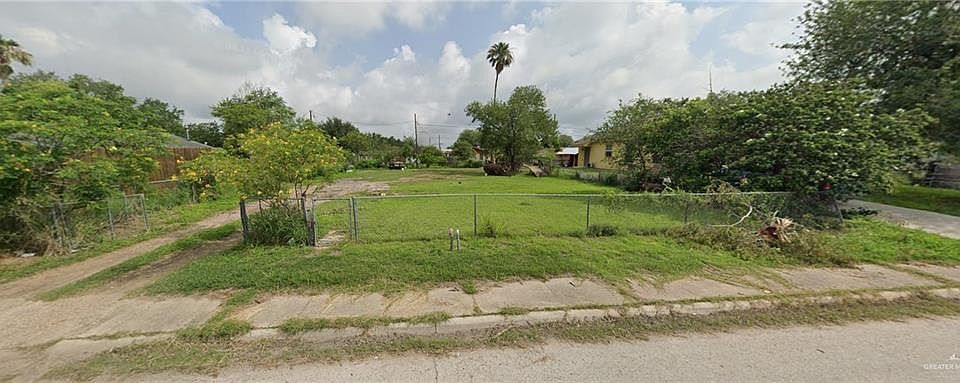 1st image of 653 E Gem Ave