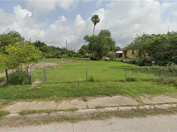 653 E Gem Ave, Raymondville, TX 78580