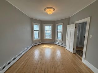 29 Trull St, Somerville, MA 02145