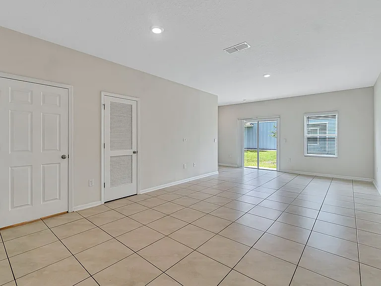 920 Observatory Pkwy — Photo 2