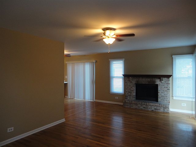2nd image of 3130 Midlane Dr #0