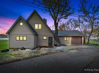 2909 Oakwood Ave, Johnsburg, IL 60051