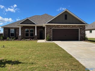 114 Amanda Deann Dr, New Market, AL 35761